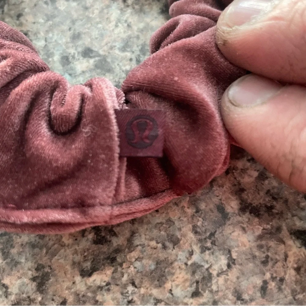 Lululemon Velvet Bow Scrunchie
